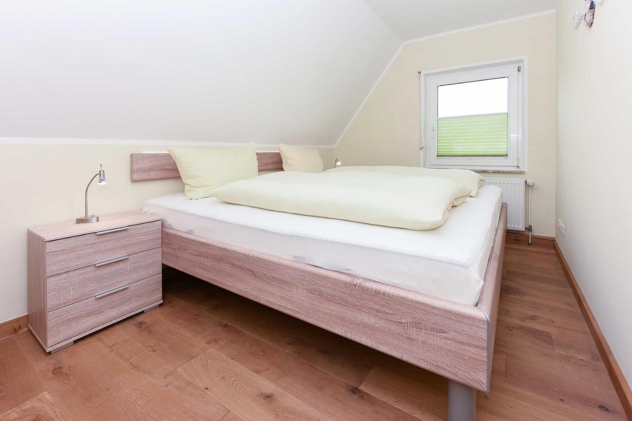 Ferienwohnung Teezeit Neuharlingersiel Room photo